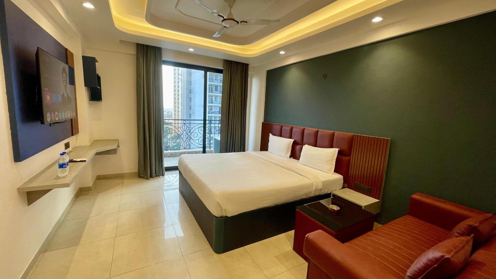 Hotel Maple Tree - Near Ekana Cricket Stadium - لاكناو المظهر الخارجي الصورة