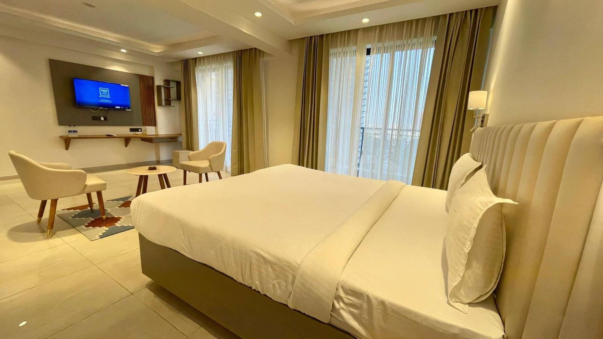 Hotel Maple Tree - Near Ekana Cricket Stadium - لاكناو المظهر الخارجي الصورة